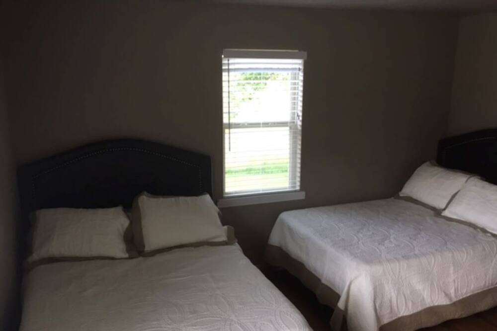 Photo of Bedroom in Zion