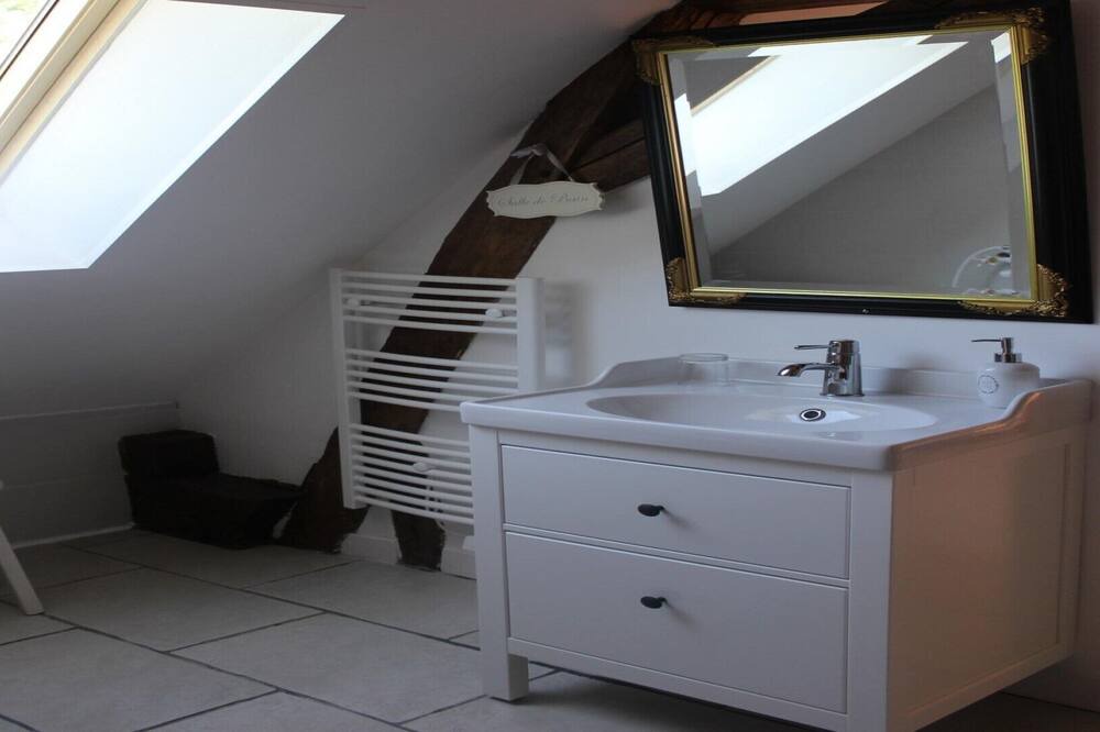 Photo of Others in Chateauvieux