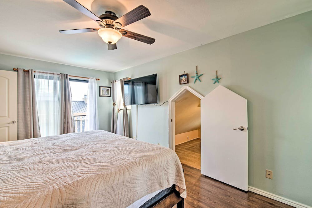 Photo of Bathroom in Kamuela