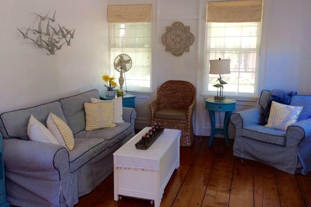 Photo of Bedroom in Mystic