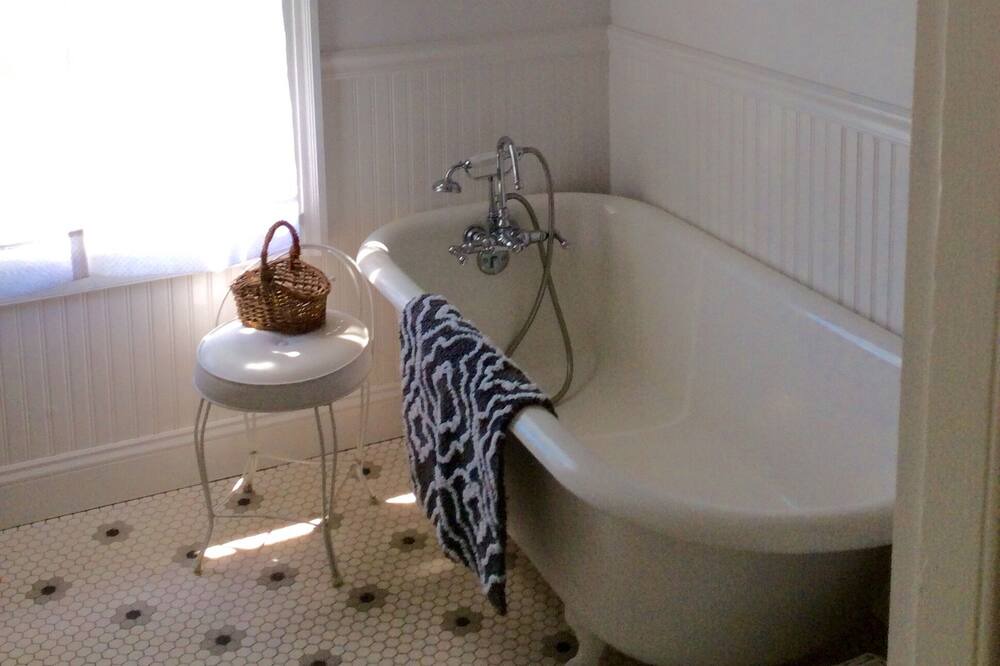 Photo of Bathroom in Mystic
