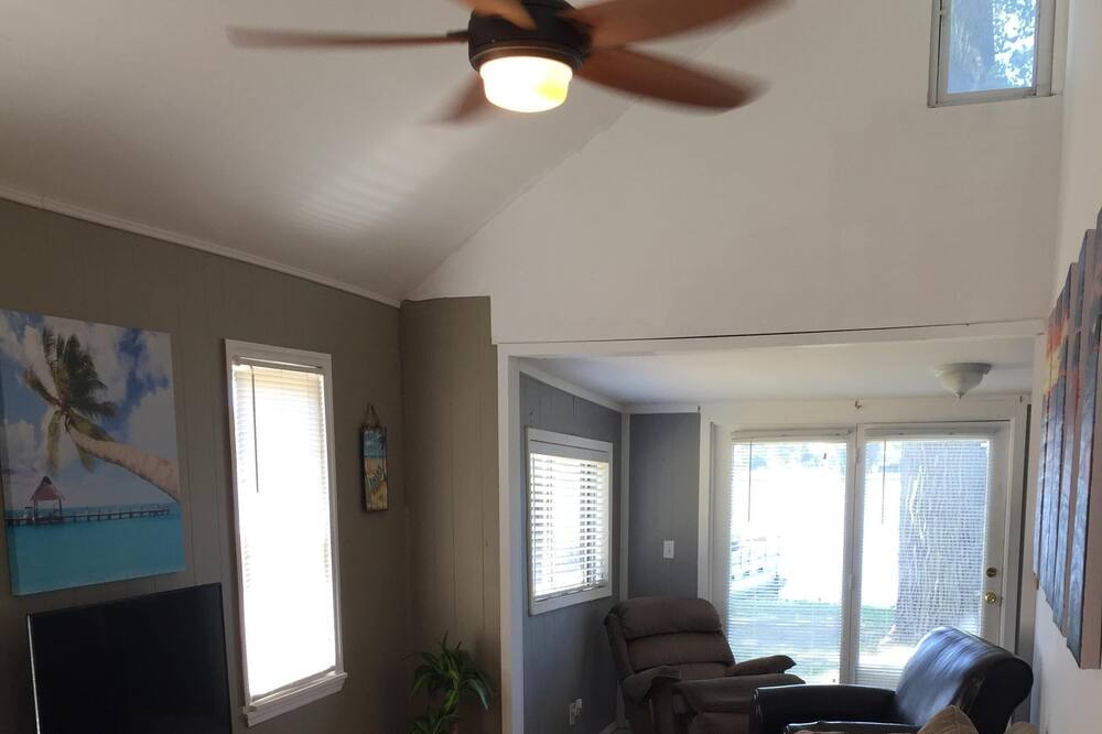 Photo of Bedroom in Ortonville