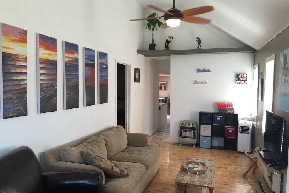 Photo of Livingroom in Ortonville