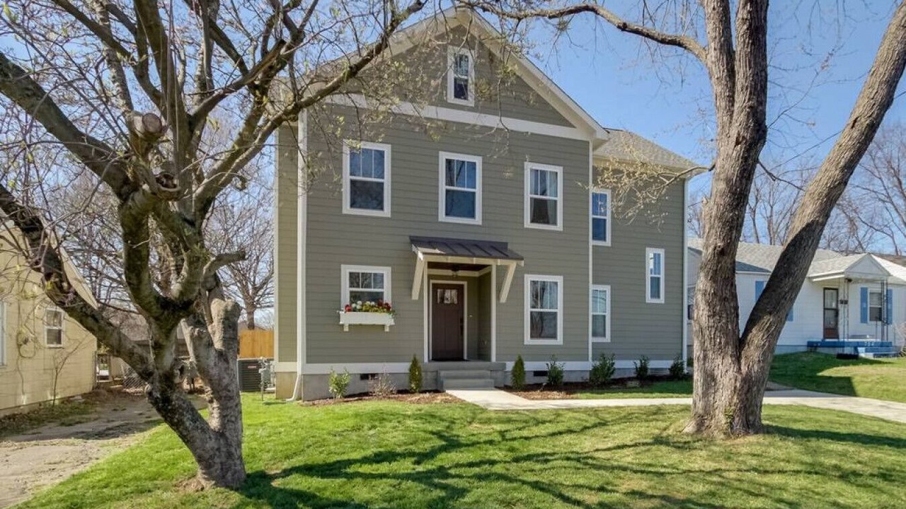 Photo of Outdoor in Shelby Hills