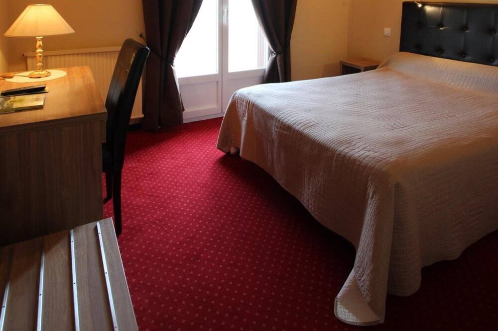 Photo of Bedroom in Saint-Nazaire