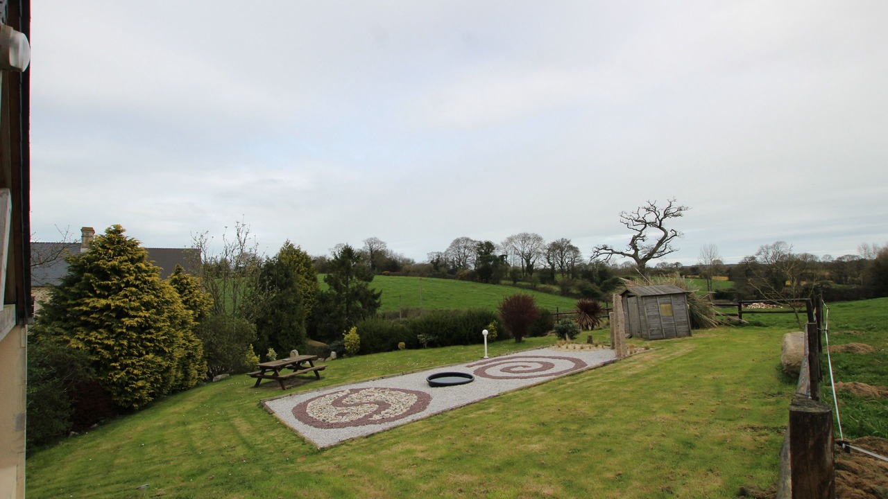 Photo of Outdoor in Teurtheville-Bocage