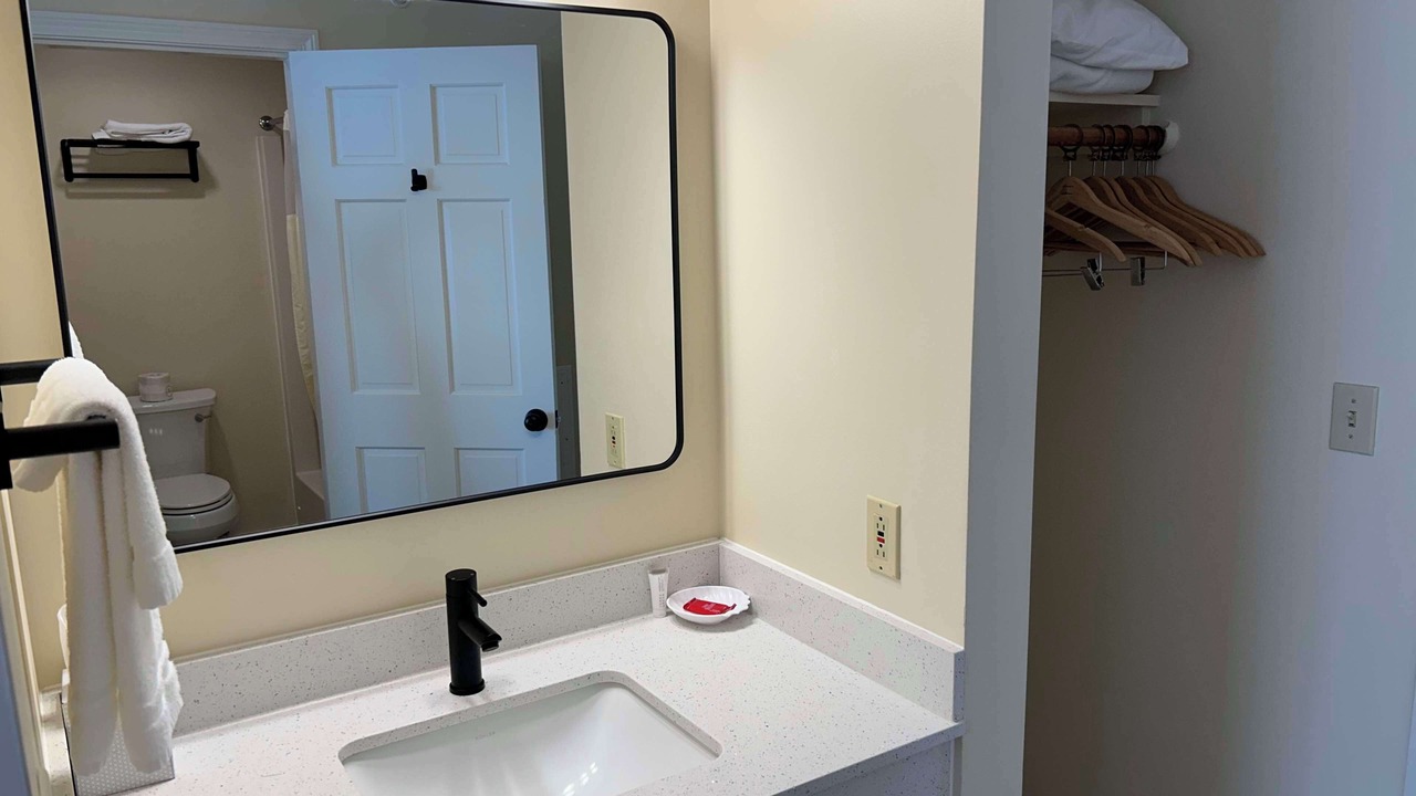 Photo of Others in Edgecomb