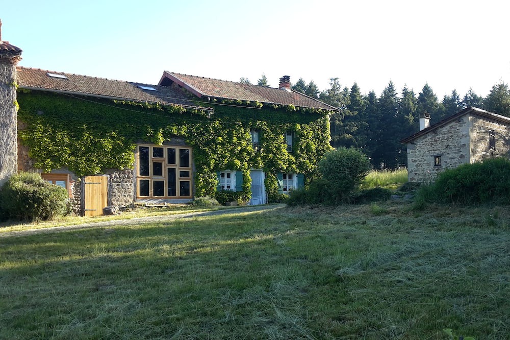 Photo of Outdoor in Bertignat