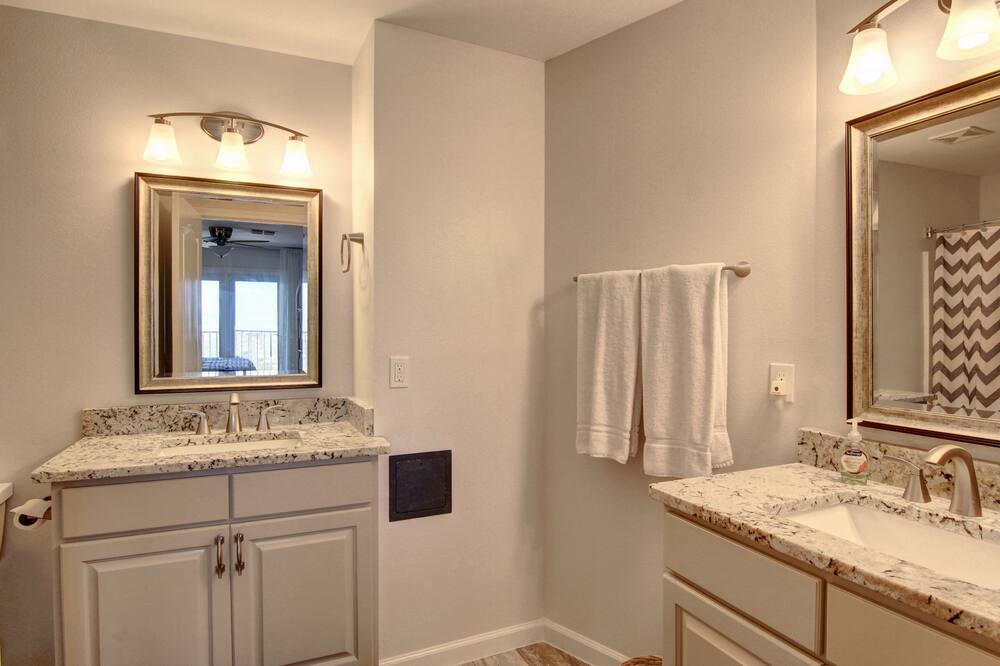 Photo of Bathroom in Port Aransas
