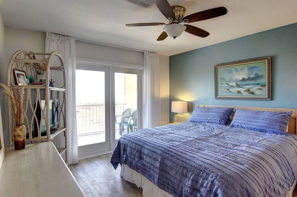 Photo of Bedroom in Port Aransas