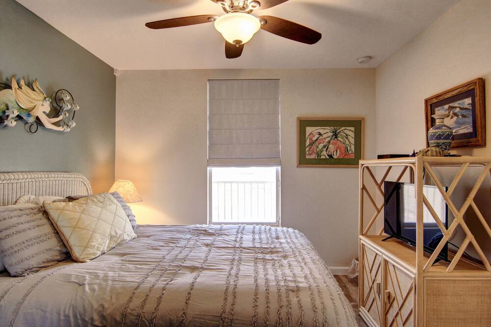 Photo of Bedroom in Port Aransas