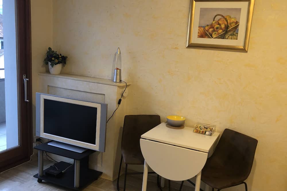 Photo of Kitchen in Saint-Julien-en-Genevois