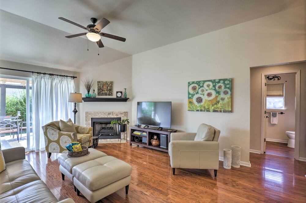 Photo of Bedroom in Kyle