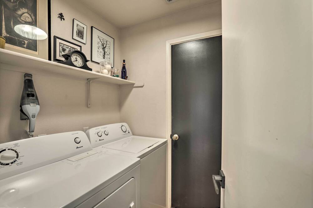 Photo of Bedroom in Kyle