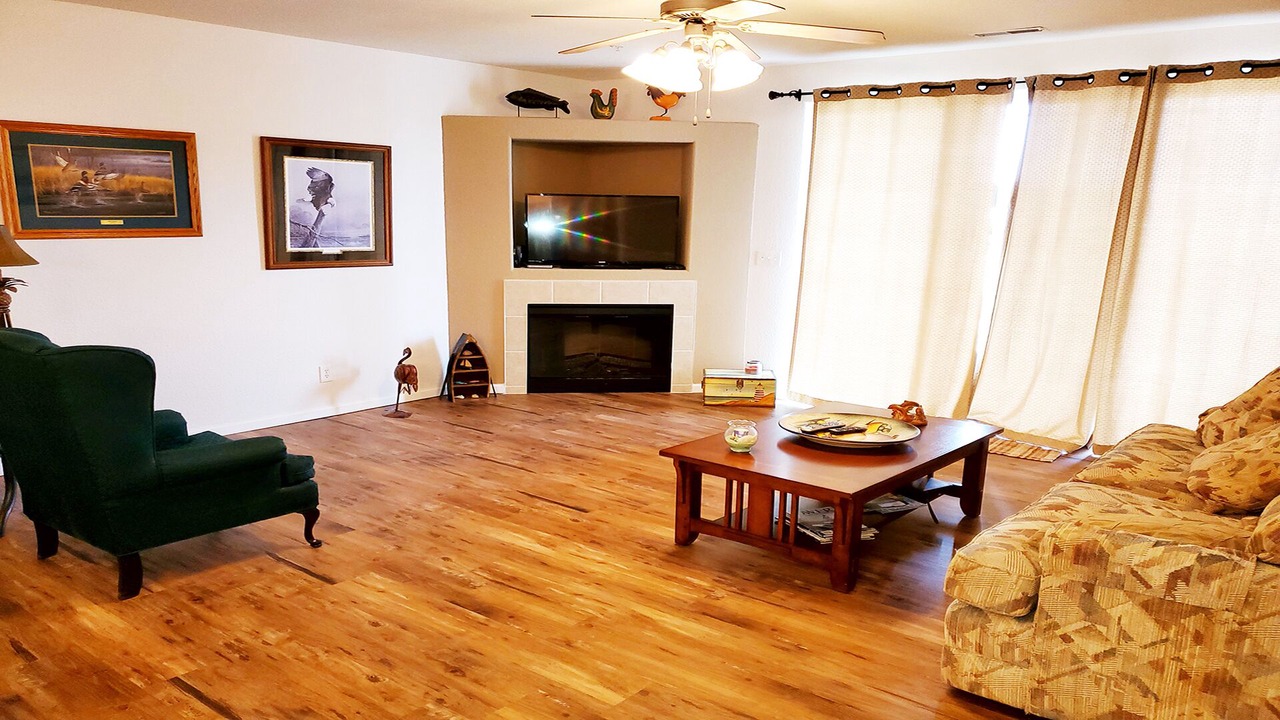 Photo of Livingroom in Gravois Mills