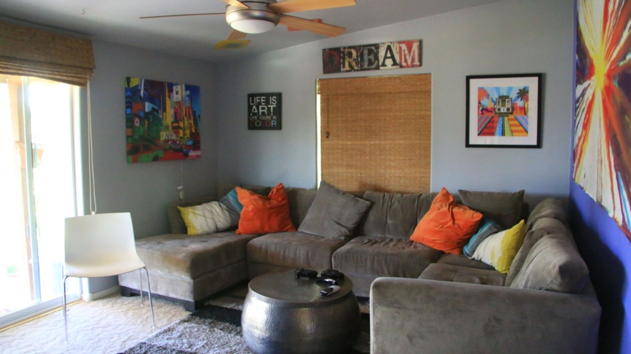 Photo of Livingroom in Brentwood