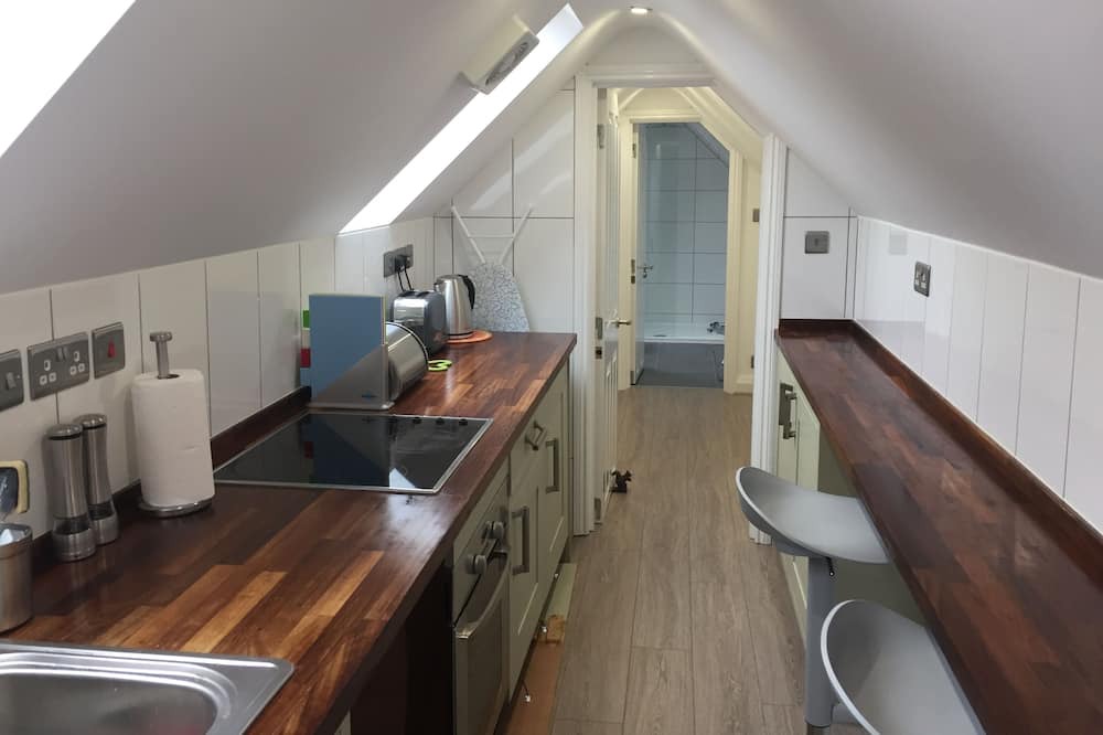 Photo of Kitchen in Harpenden