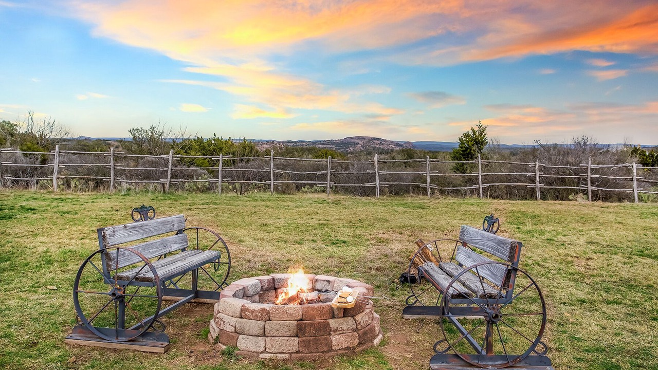 Photo of Outdoor in Fredericksburg