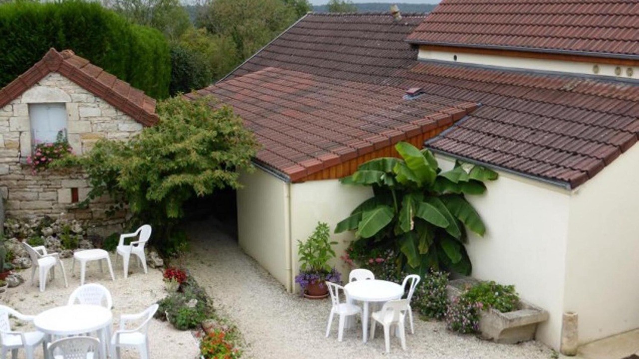 Photo of Patio Balcony in Montbardois