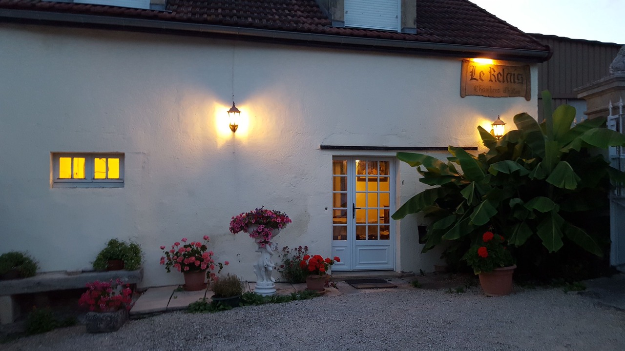 Photo of Outdoor in Montbardois