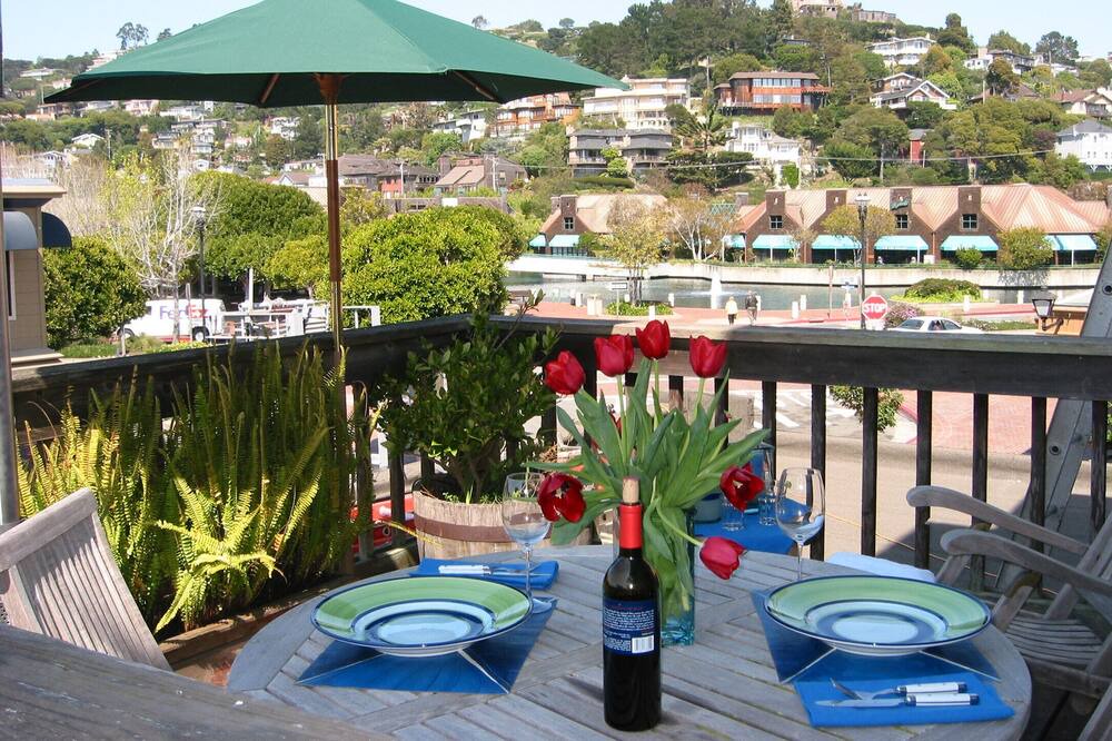 Photo of Others in Belvedere Tiburon