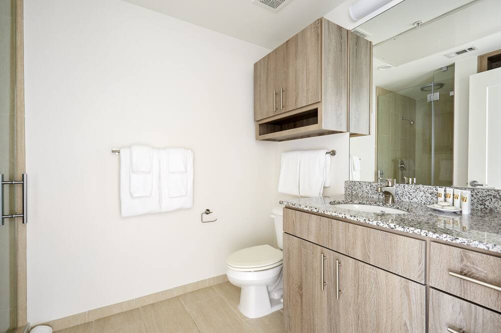 Photo of Bathroom in Midtown