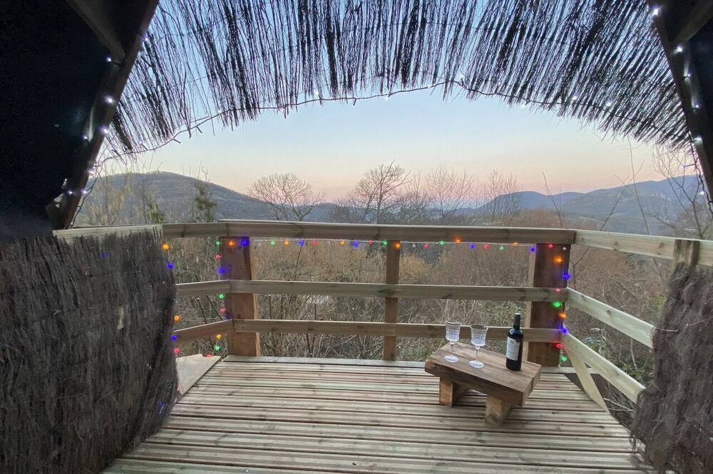 Photo of Patio Balcony in Crechets