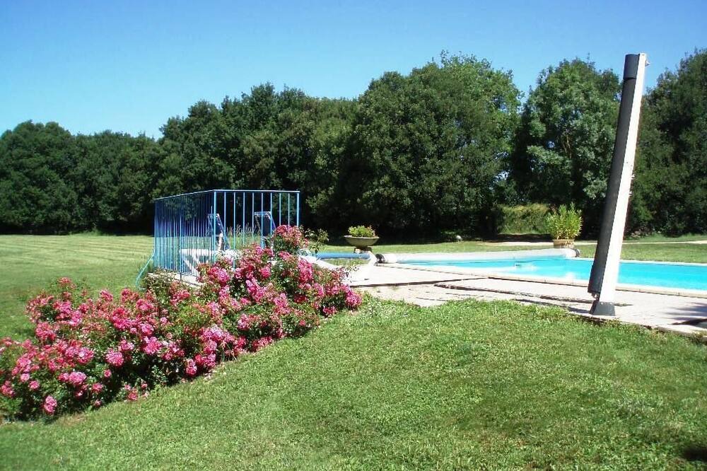 Photo of Outdoor in Loubressac