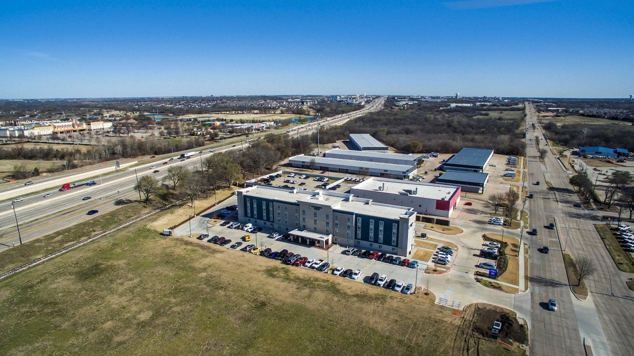 Photo of Outdoor in Plano