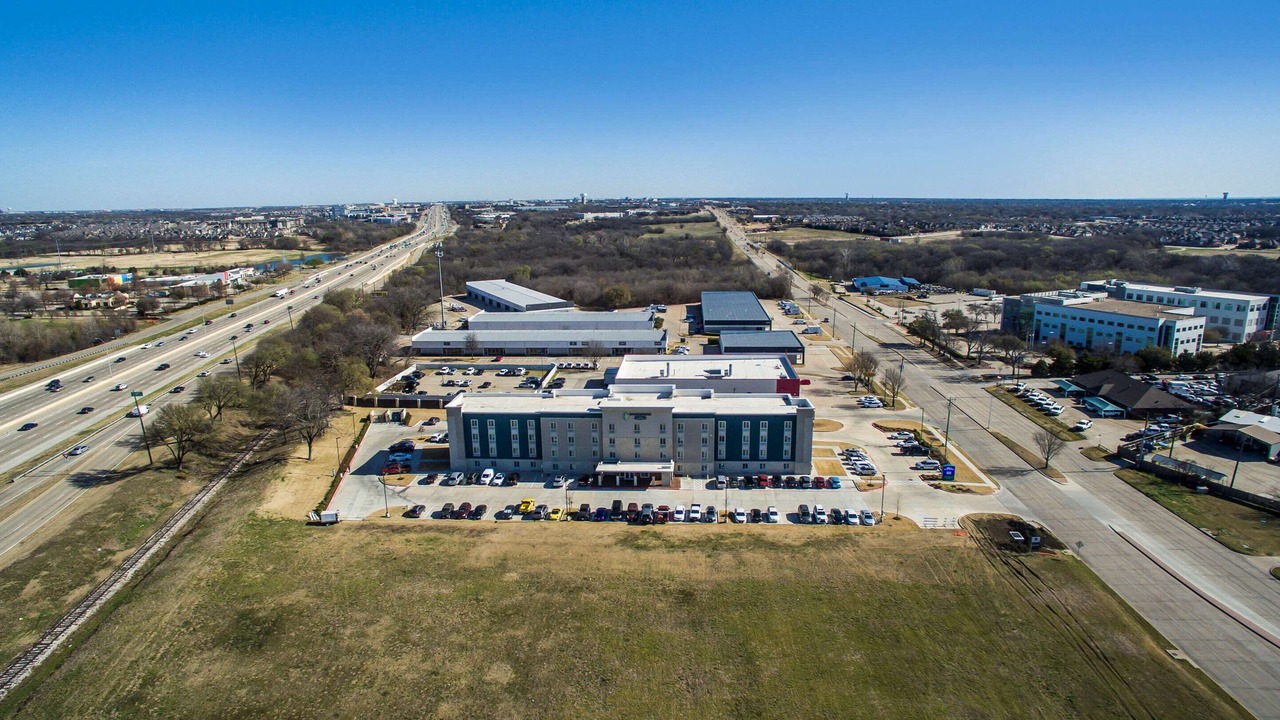 Photo of Outdoor in Plano