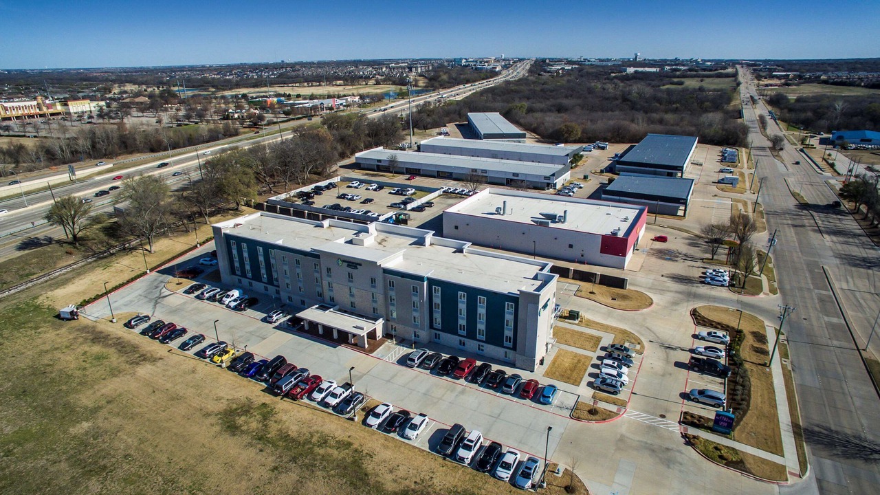 Photo of Outdoor in Plano