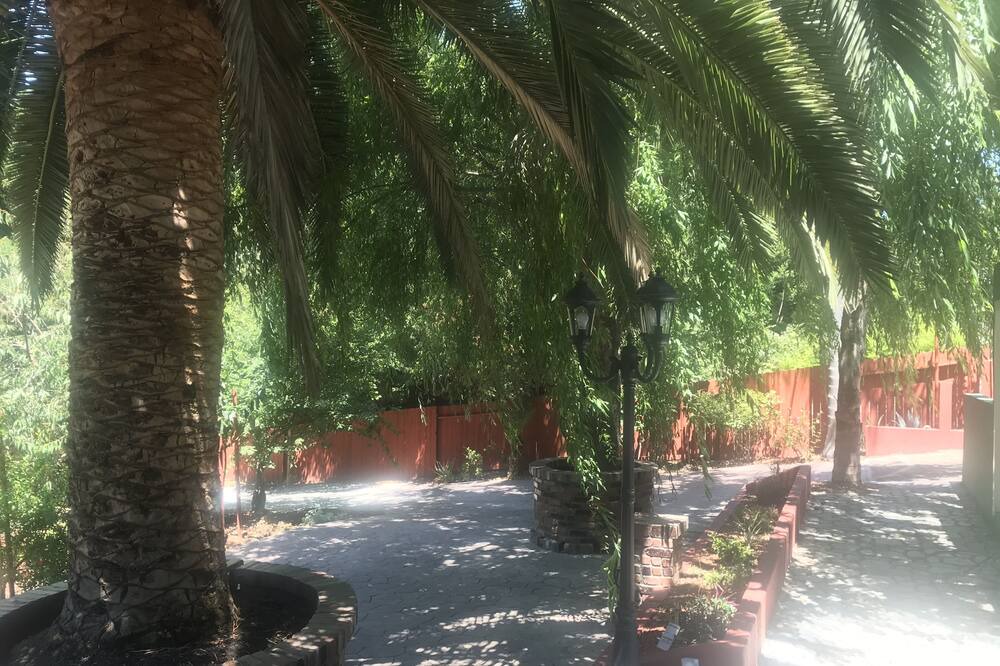 Photo of Outdoor in El Sobrante