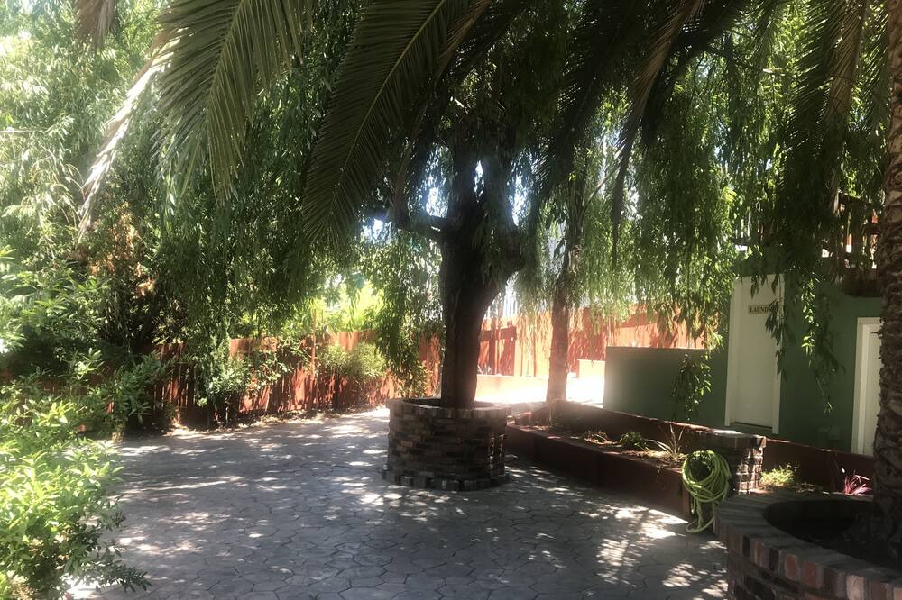 Photo of Outdoor in El Sobrante