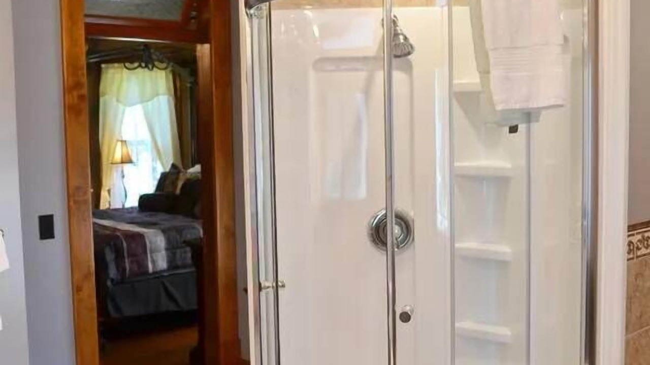 Photo of Bedroom in Prairie du Rocher