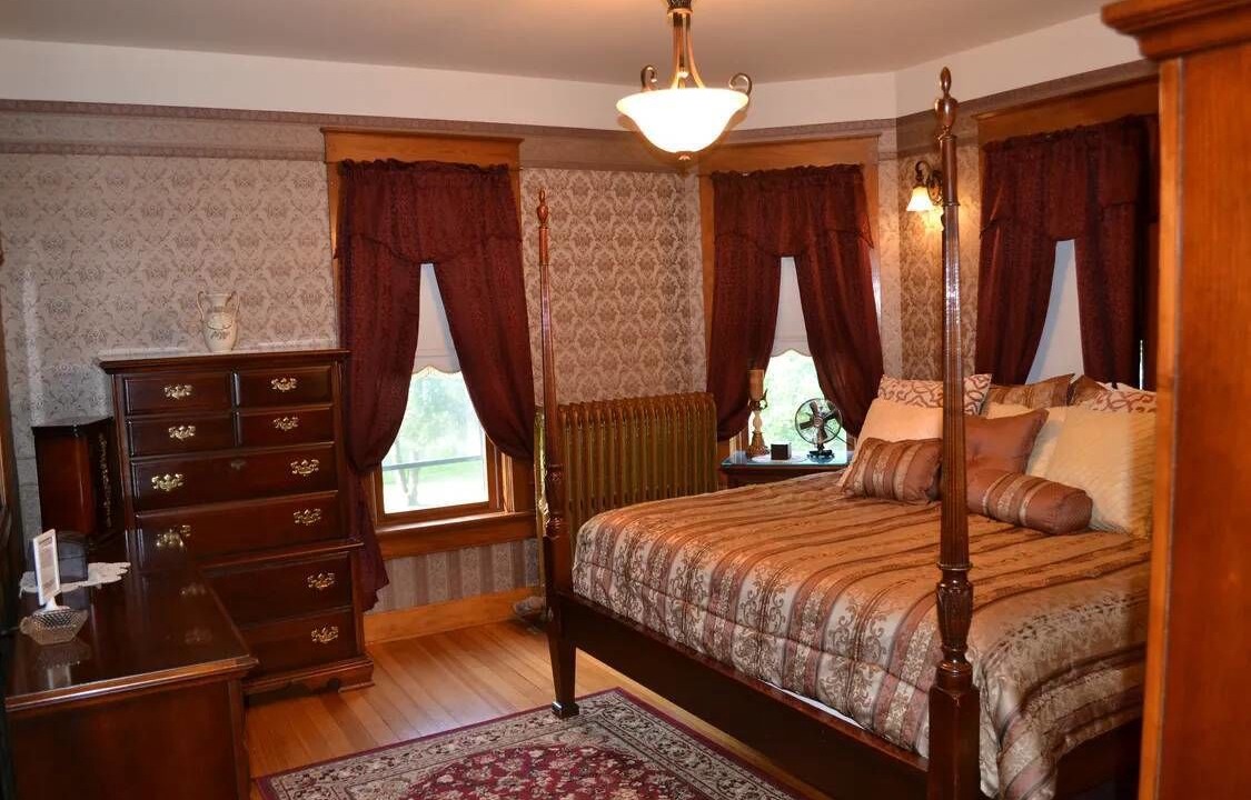 Photo of Bedroom in Prairie du Rocher