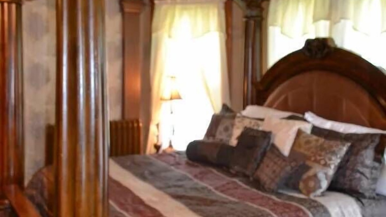 Photo of Bedroom in Prairie du Rocher