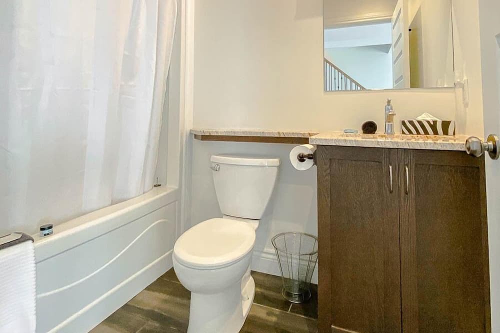 Photo of Bathroom in Grand Barachois