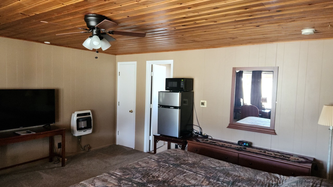 Photo of Bedroom in Eagle Nest