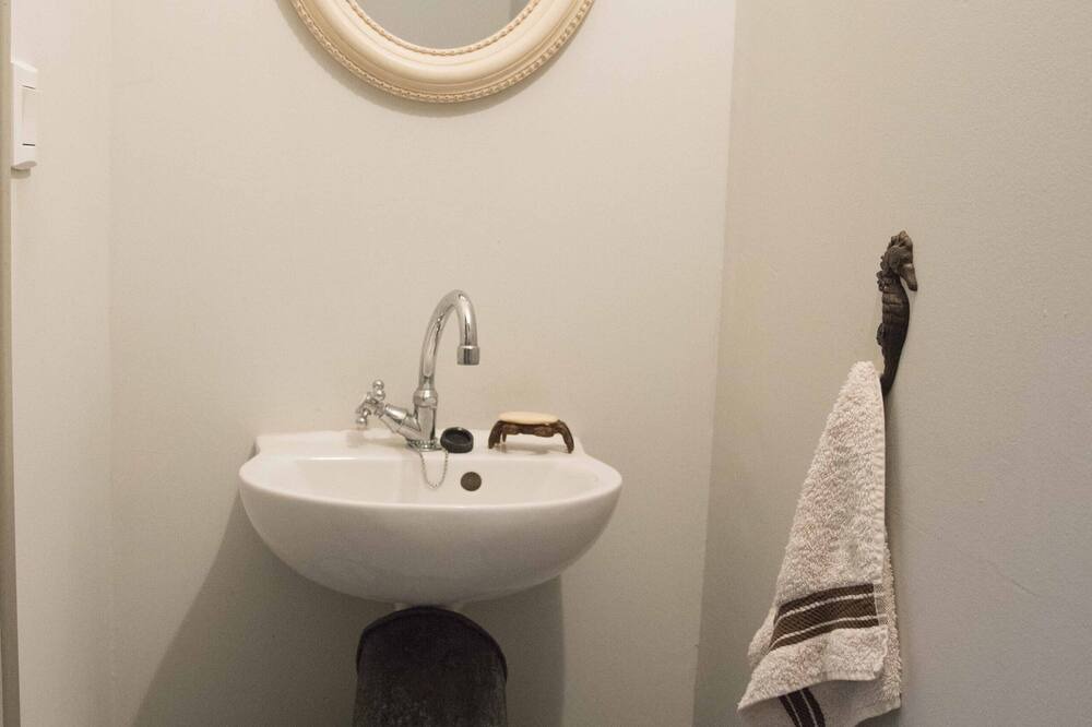 Photo of Bathroom in Noirmoutier-en-l'Ile