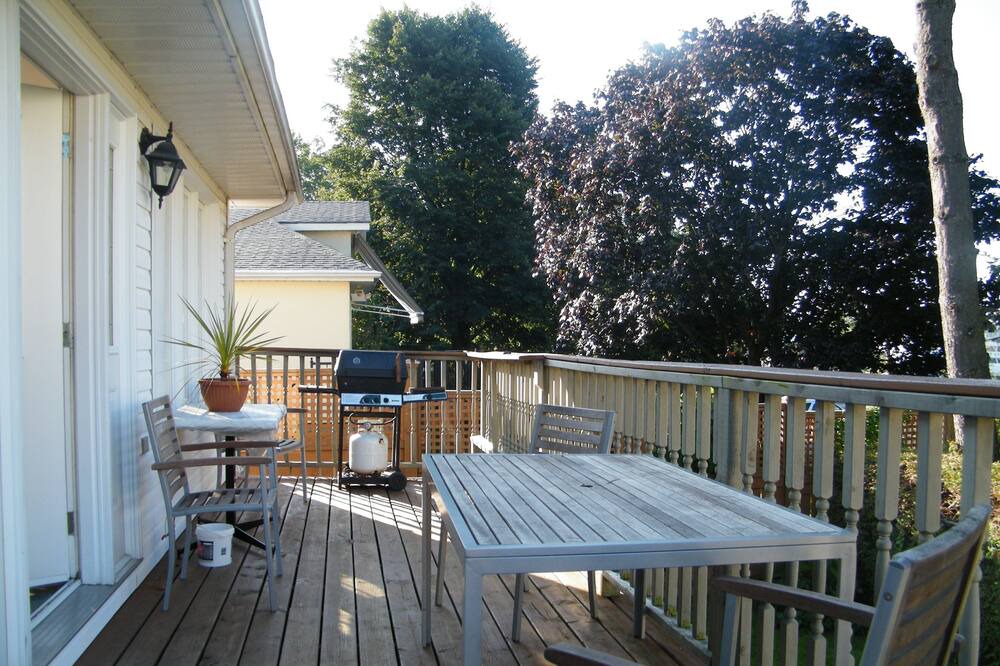 Photo of Patio Balcony in Gananoque