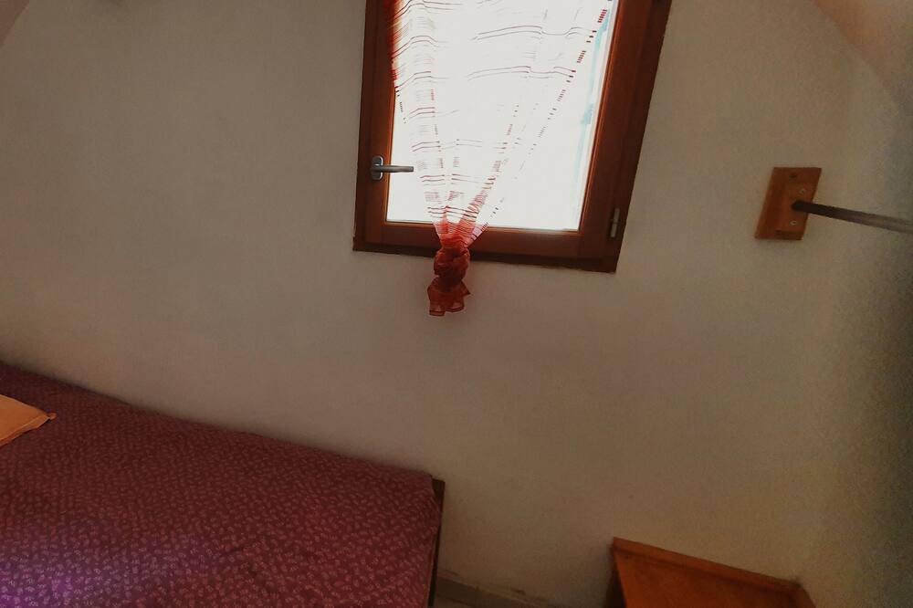 Photo of Bedroom in Saint-Jean-de-Bueges
