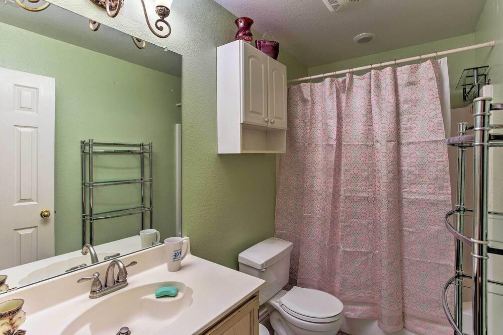Photo of Bathroom in Richardson