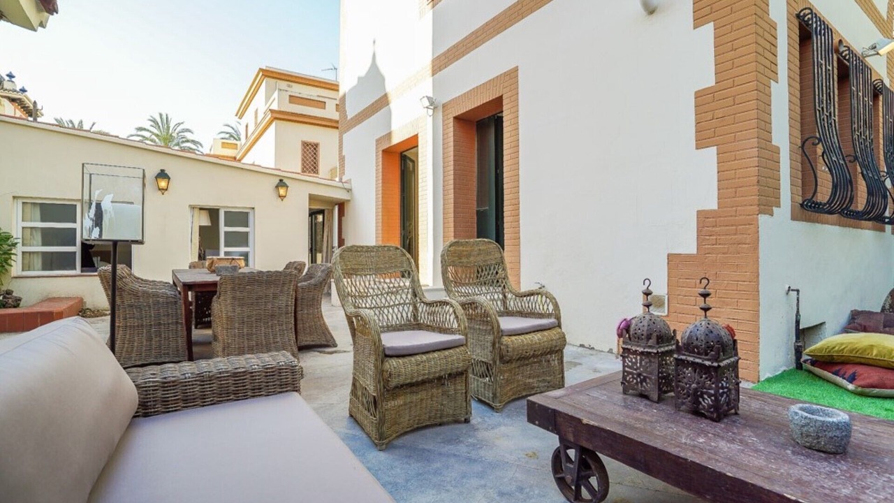 Photo of Outdoor in Trinitat