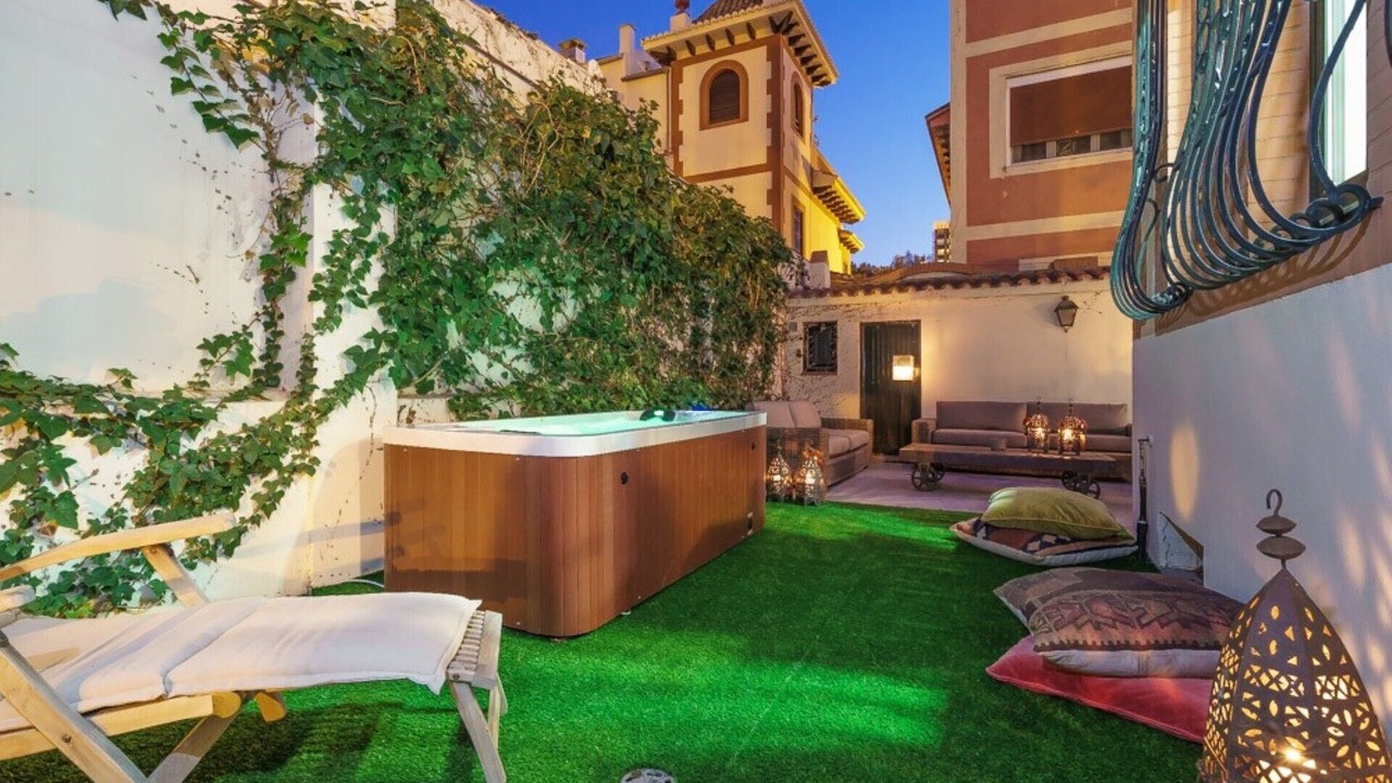 Photo of Outdoor in Trinitat