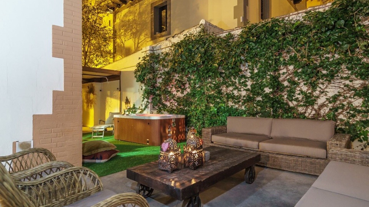 Photo of Outdoor in Trinitat