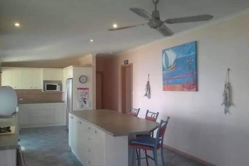 Photo of Others in Penneshaw