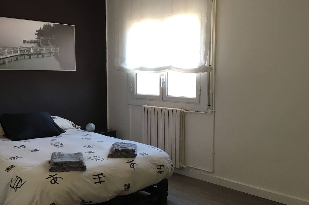 Photo of Bedroom in Olot
