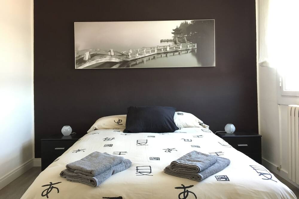 Photo of Bedroom in Olot