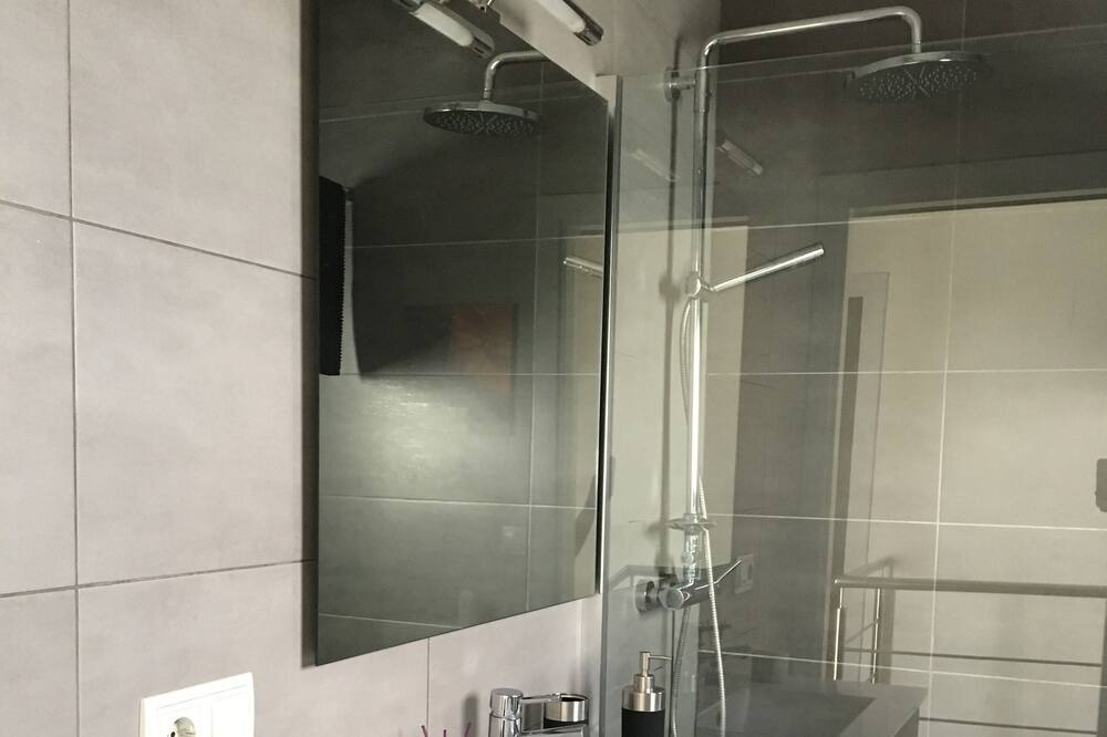 Photo of Bathroom in Olot