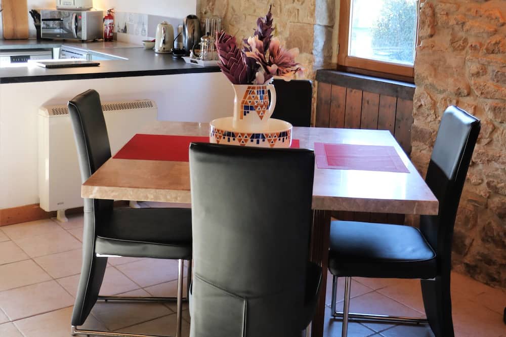 Photo of Bedroom in Saint-Yrieix-la-Perche